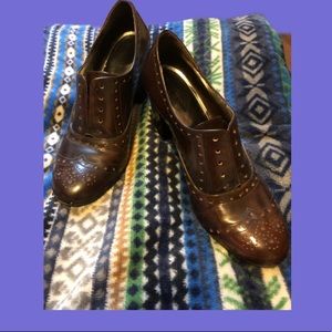 Leather Upper Manmade (Made in China) Ricky Oxford Heels